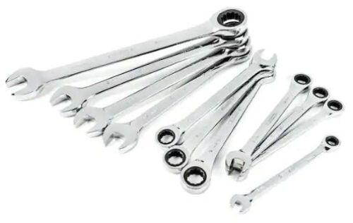 11-Piece Ratcheting Metric Combination Wrench Set - Lot 858