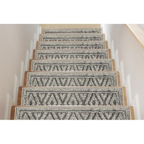Sofia Rugs Diamond Aura Geometric Runner Strips for Stairs - New  - Lot 1196