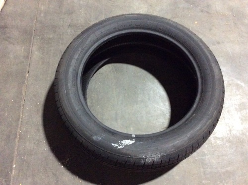 Bridgestone Alenza Sport A/S 235/55R20 102V Tire  - Lot 808