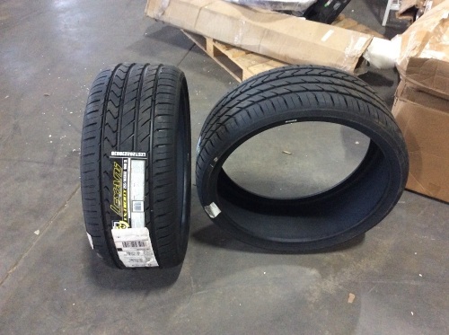 Lexani LX-Twenty 225/30ZR22 95W XL Tires  - Lot 267