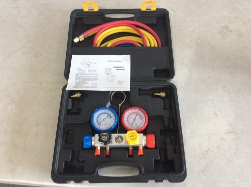 Manifold Gauge Set - Appears New - Lot 611