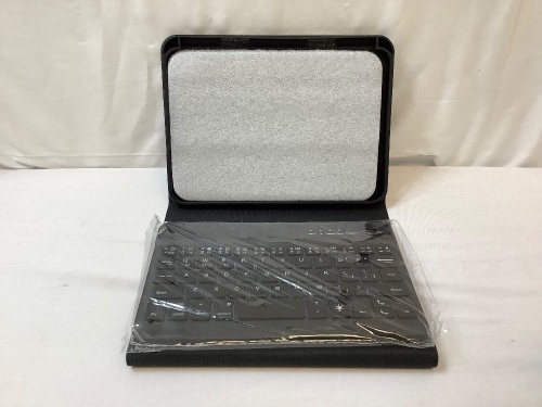 Keyboard & Tablet Case - Lot 35