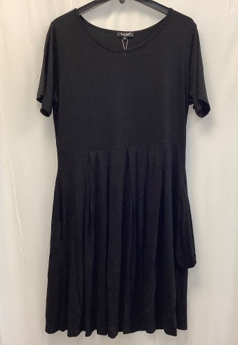 Womens Short Sleeve Dress, 1X - Lot 327