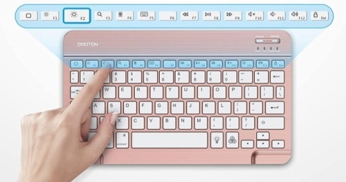 Wireless Bluetooth Keyboard for iPad - Lot 555