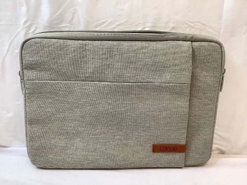Latop Sleeve Case - Lot 654