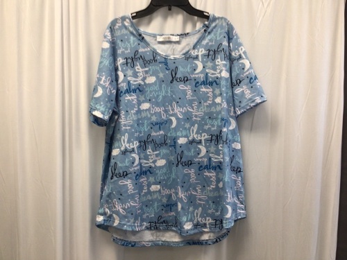 Womens Pajama Set, L - Lot 701