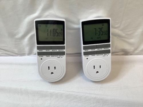 2 pk Digital Programmable Timer Plug - Lot 686