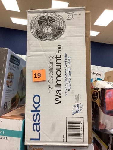 Lasko 12" Oscillating Wallmount Fan - Lot 19