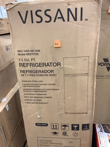 Vissani 7.1 cu ft Refrigerator - Lot 60