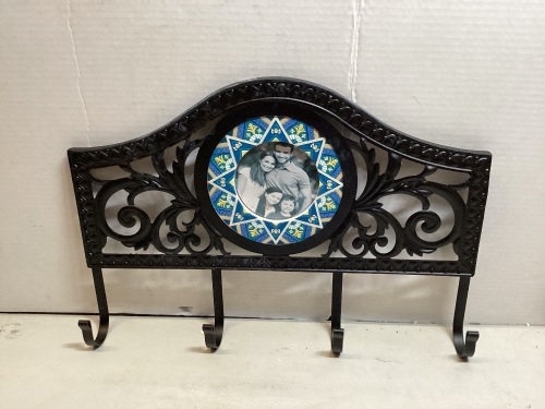 Lot of 2 Wall Hanger Coat Hook Rack w/ Ceramic Photo Frame, Blue - Lot 180