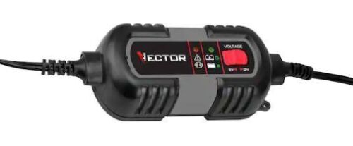 1.5 Amp Battery Charger, Battery Maintainer, Trickle Charger, 6V and 12V, Fully Automatic - Lot 123