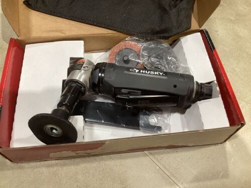Husky 1/4 in. Angle Die Grinder with Accessory Kit - Lot 591