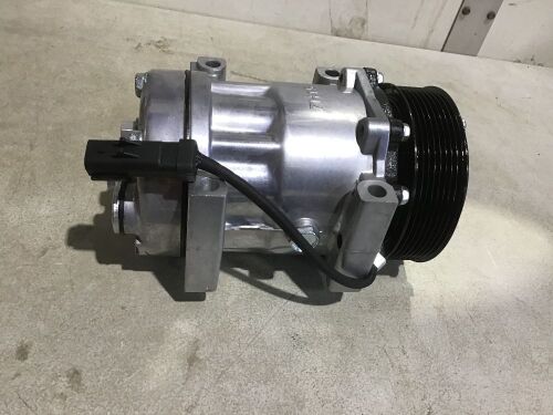 AC Compressor  - Lot 179