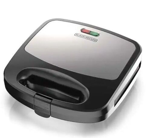 BLACK+DECKER 3-in-1 Black Morning Meal Station Waffle Maker and Grill - Lot 465