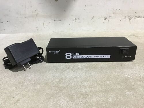 8 Port Video Audio Splitter  - Lot 476