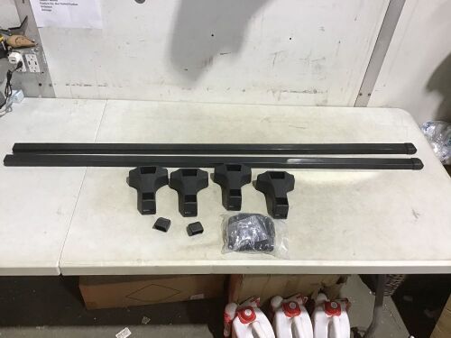 Universal Roof Rack  - Lot 860