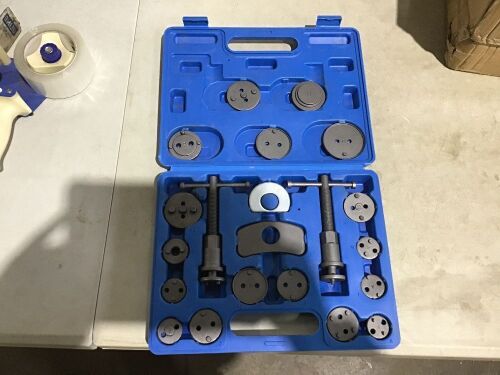 Brake Caliper Tool Set  - Lot 405