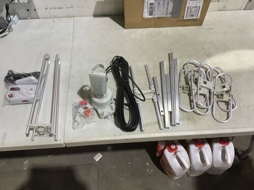 Outdoor Rotating Antenna  - Lot 585