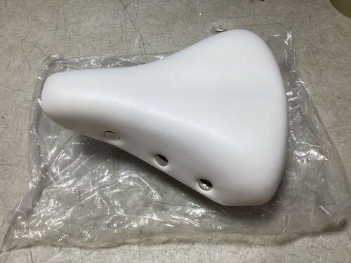 White Bicycle Seat  - Lot 965