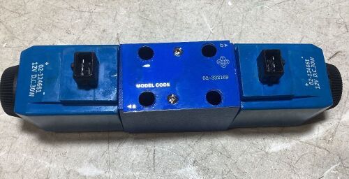 Solenoid Valve 25/104700 for JCB Backhoe 3CX 4CX 3C 3D 1400B 1550B 1600B 1700B - Lot 1049
