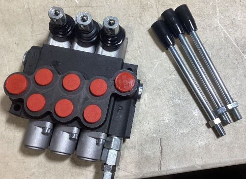 Hydraulic Directional Control Valve, 3 Spool - Lot 898