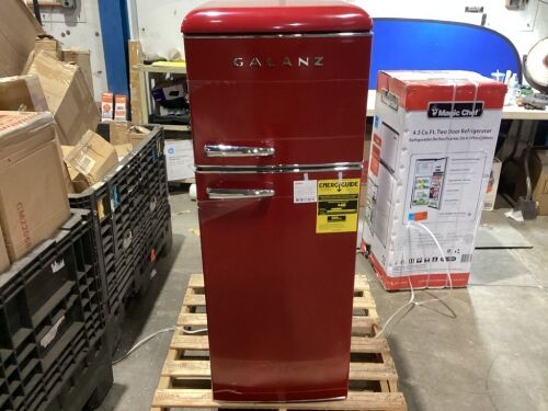 Galanz Retro Top Mount Refrigerator - Lot 925