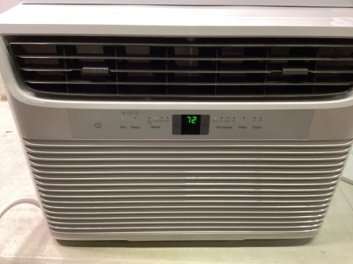 Frigidaire 12,000 BTU Room Air-Conditioner, 550 Sq.Ft. - Lot 138