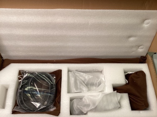 Floor Standing Shower Assembly - Lot 689
