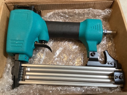 Pneumatic Staple Gun - Lot 361