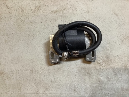Ignition Coil For Briggs & Stratton Intek V-Twin 18-22HP Engine #691060 - Lot 434