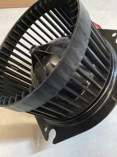 Heater A/C Blower Motor For 97-00 Buick Century, Regal & Pontiac Grand Prix TYC - Lot 962