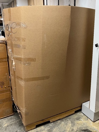 Large Salvage Pallet, Presorted Items Will Be Broken, Damaged or Have Missing Pieces - Lot 5