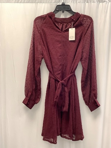 Womens Dress, M - Lot 124
