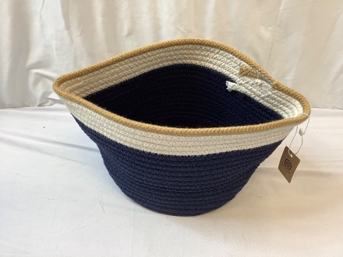 Small Decorative Storage Basket - Lot 170