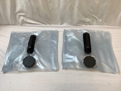 Set of 2 Collapsible Portable Water Containers - Lot 248