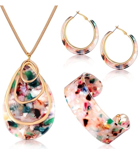 Acrylic Jewelry Set - Lot 275