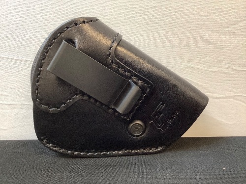 Gun & Flower J Frame Black Leather Holster - Lot 337