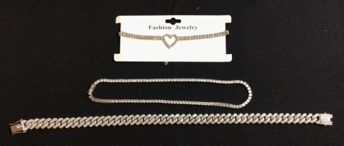 Jewelry Bundle, 3 Necklaces - Lot 405