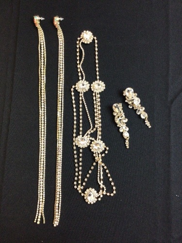 Jewelry Bundle, Headpiece & Earrings - Lot 443