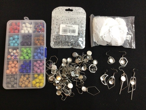 Jewelry/ Craft Supplies Bundle - Lot 485