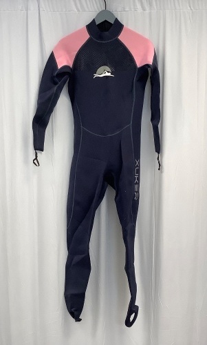 Womens Wetsuit, M - Lot 499