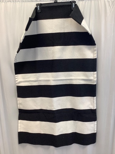 Striped Rug 26.5x43.5 - Lot 134