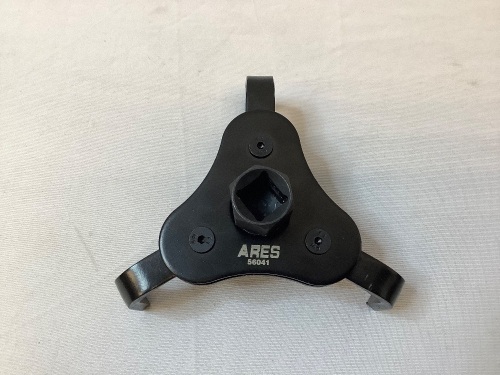 Oil Filter Wrench - Lot 138