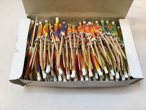 Box of Drink Umbrellas - Lot 185