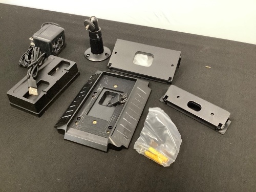 Bundle of Ring & Eufy Accessories - Lot 414