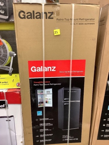Galanz10.0 cu. ft. Retro Top Freezer Refrigerator with Dual Door True Freezer, Frost Free in Black - Lot 25