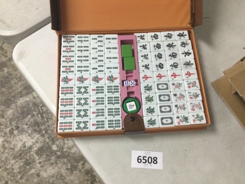 Mahjong Game Set - Lot 6508