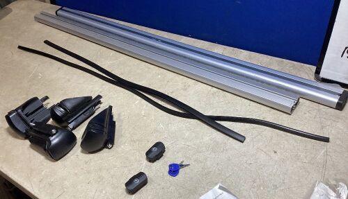 Universal Car Roof Rack - Lot 633