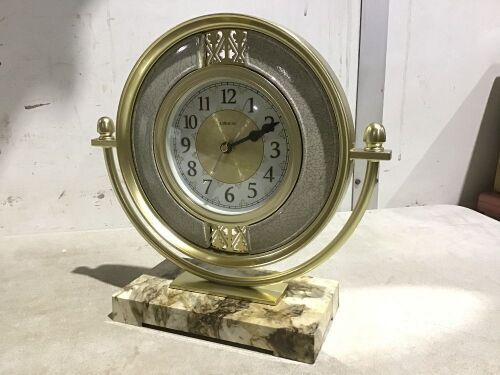 Battery Operated Silent Mantle Clock  - Lot 663