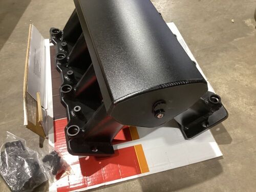 Low Profile Fuel Injection Intake Manifold - Lot 118